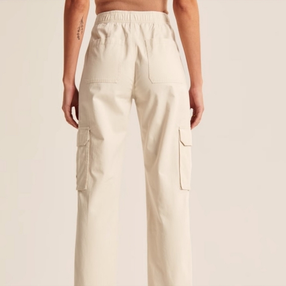 Abercrombie & Fitch Curve Love Relaxed Cargo Pant Size 32/14R - Picture 3 of 9